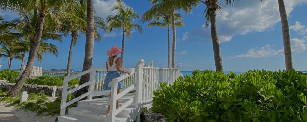 traveling-ears-stephanie-on-beach-photo