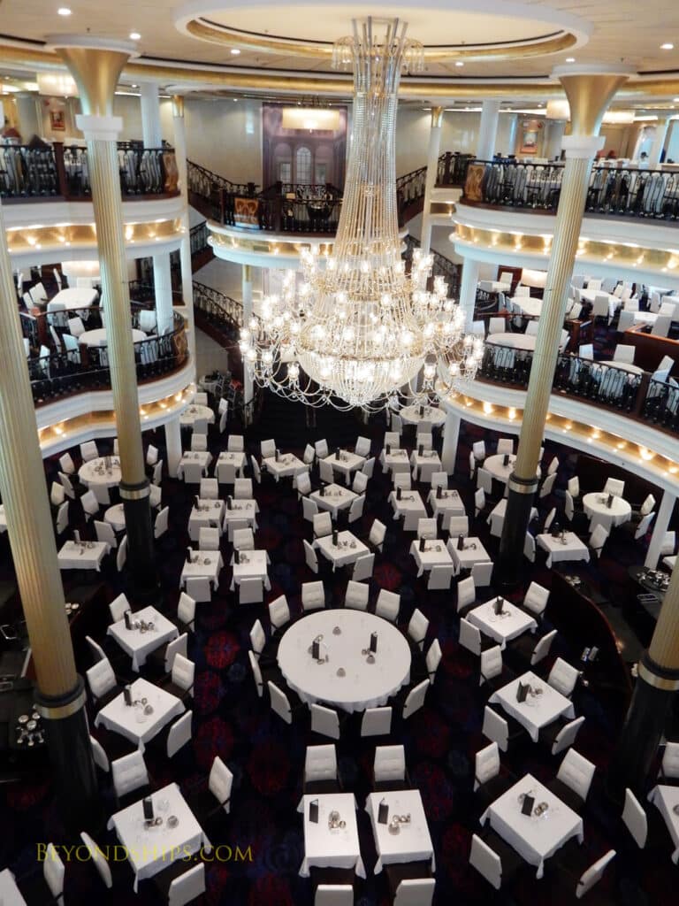 Dining options aboard Royal Caribbean Mariner of the Seas including main dining room, buffet, and specialty restaurants.