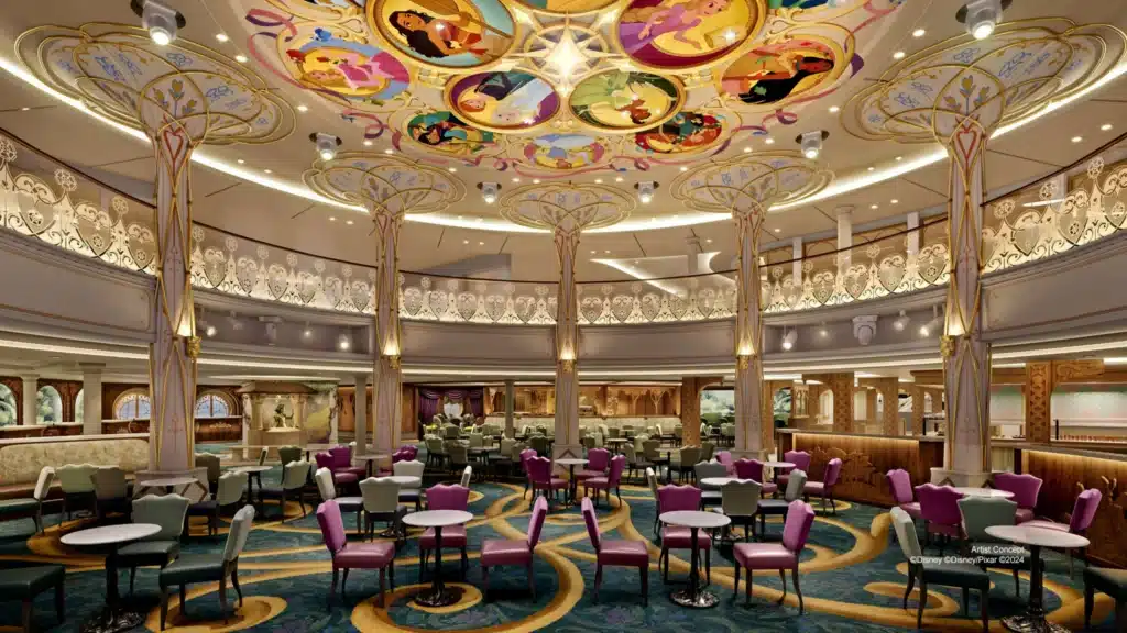 Disney Adventure Town Square atrium