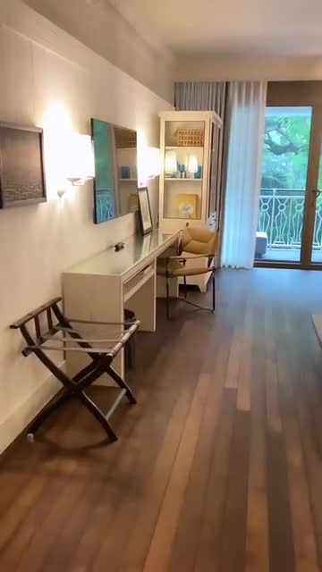 Reel cover: An Earlier Room Visit at Rosewood Baha Mar