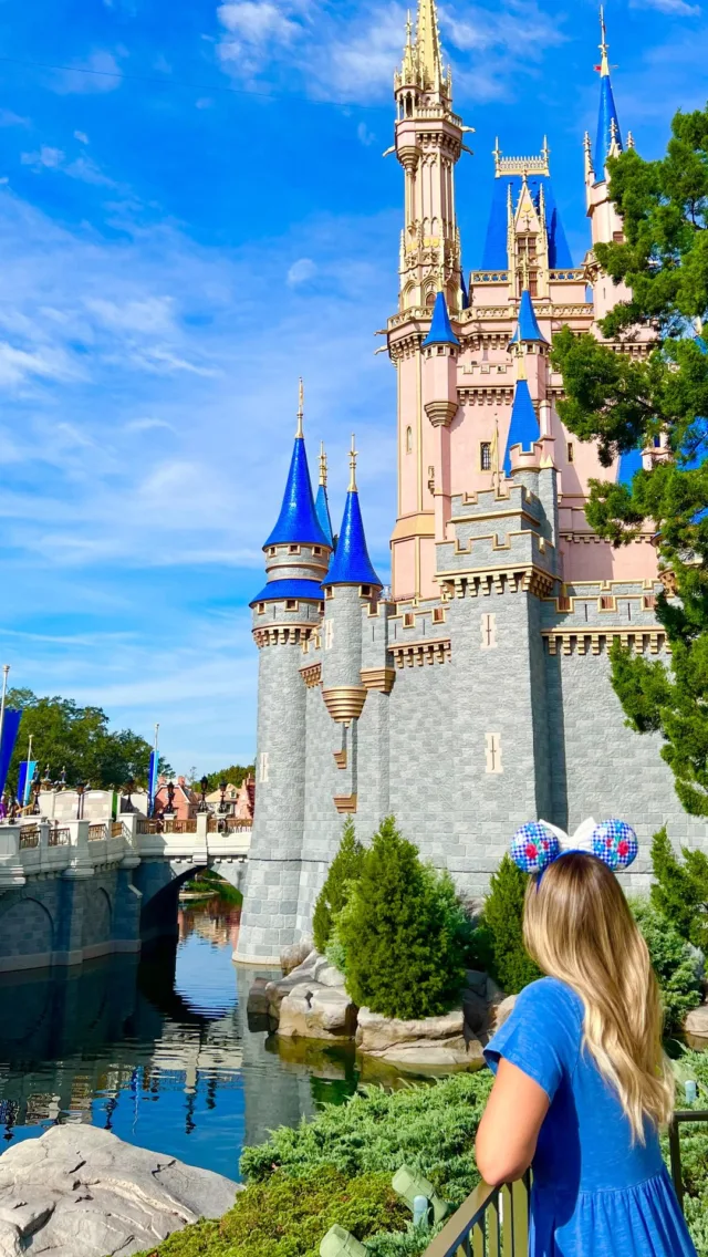 It doesn’t get more convenient than walking to, or taking a quick monorail or Skyliner ride to the parks! …& don’t even get me started on the rooms, dining & service each of these resorts offers! 🤌🏼

Ironically enough, these are the top 3 resorts that clients LOVE & book year after year! 🏰 

Which of the 3 would you choose?! 

Disney resorts | Disney vacations | Luxury family vacations | Luxe Disney | Top Disney resorts | Disney’s Riviera Resort | Disney’s Grand Floridian | Disney’s Beach Club